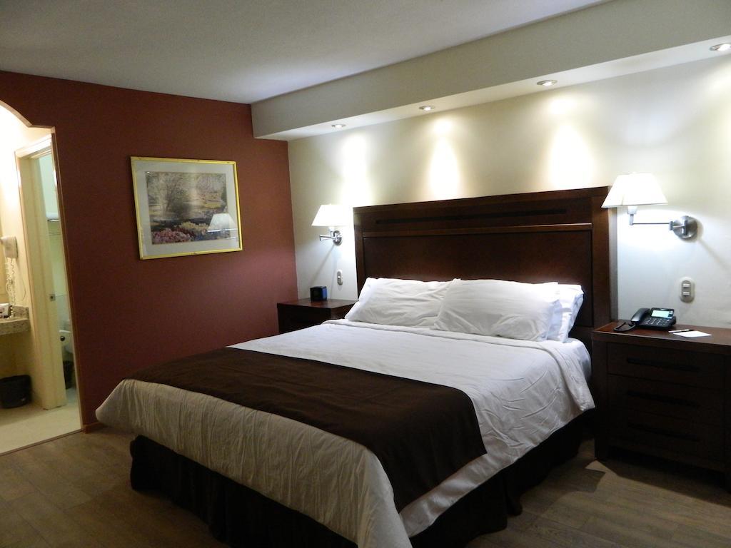 El Cason Hotel Chihuahua Chambre photo
